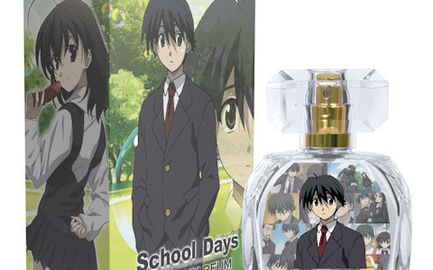 アニメ「School Days」より伊藤誠、桂言葉、西園寺世界の3人をイメージした香水、かばん風のポーチが登場！
