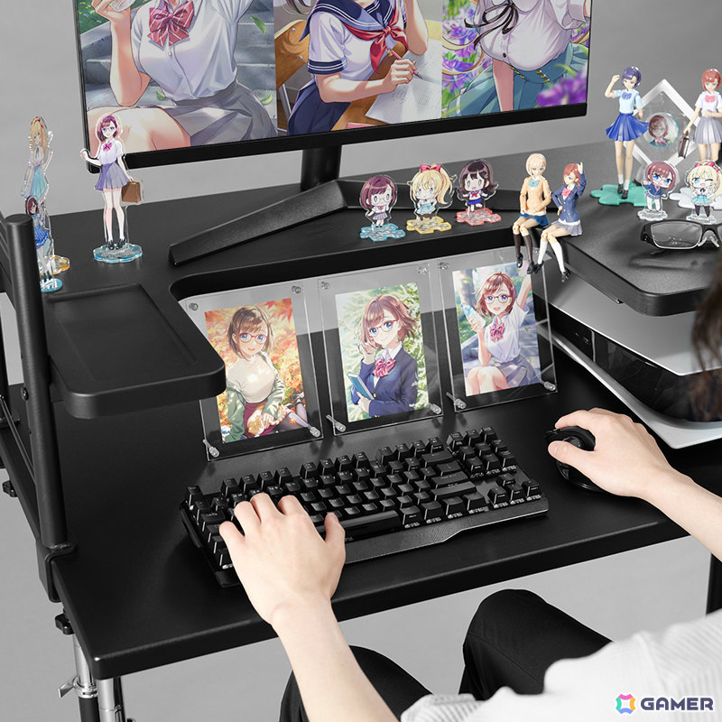 今あるデスクに後付けで“推し活デスク”化！Bauhutteより大型デスクラック＆タペストリー専用ハンガーが発売の画像