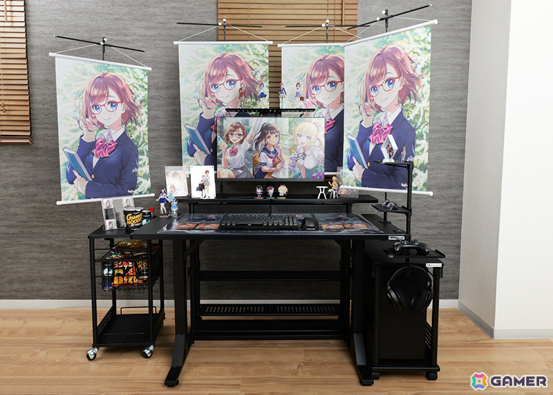 今あるデスクに後付けで“推し活デスク”化！Bauhutteより大型デスクラック＆タペストリー専用ハンガーが発売の画像