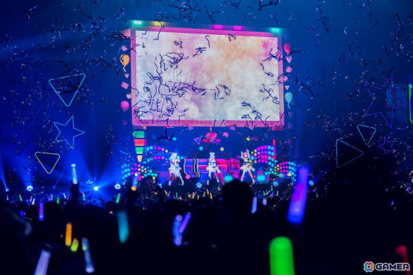 「hololive GAMERS fes. 超超超超ゲーマーズ」初日のイベントレポートが公開！新曲「We Are Gamers!!!!」初披露で会場のボルテージは最高潮にの画像1