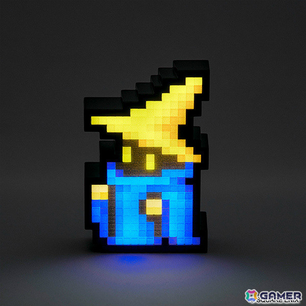 「FFVII リバース」「FF ピクセルリマスター」の新グッズが登場!クラウドたちがデザインされたTシャツやドットデザインのルームライトなどの画像
