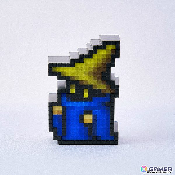 「FFVII リバース」「FF ピクセルリマスター」の新グッズが登場!クラウドたちがデザインされたTシャツやドットデザインのルームライトなどの画像