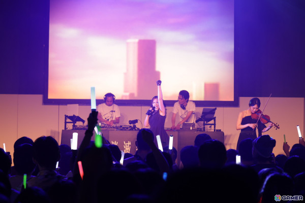 「消滅都市」「アナデン」「ヘブバン」――WFSが歩んだ10年の集大成となるライブイベントの模様をレポートの画像27