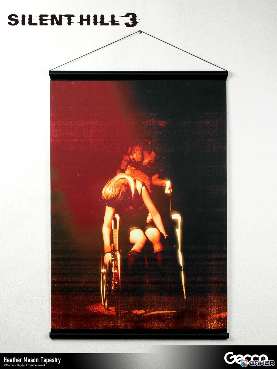 「SILENT HILL」キービジュアルや描き下ろしアートを使用したB2サイズタペストリー5種が予約受付中!の画像
