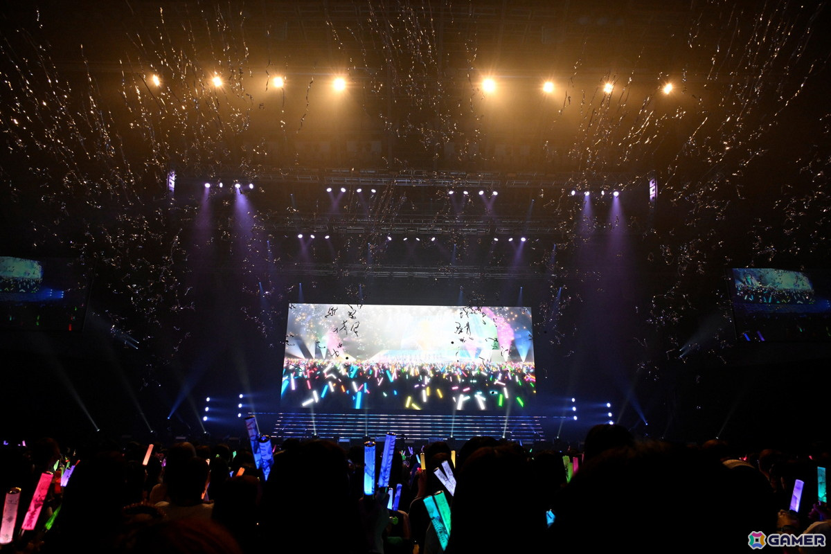 「劇場版アイドリッシュセブン LIVE 4bit BEYOND THE PERiOD」1周年イベントのオフィシャルレポートが到着！の画像