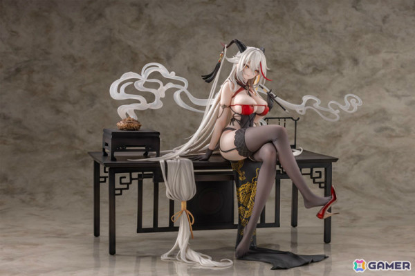「アズレン」より「エーギル 祥雲に昇る金龍Ver.」が1/6スケールフィギュアに！机や香炉、煙エフェクトなども付属の画像2