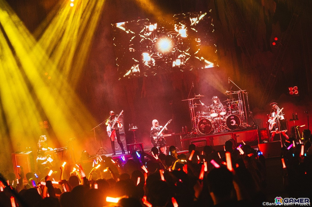 Ave Mujica 2nd LIVE「Quaerere Lumina」神奈川公演をレポート!楽曲と映像パートで観客を魅了、まるでライブを通して1つの物語を見ているような感覚にの画像