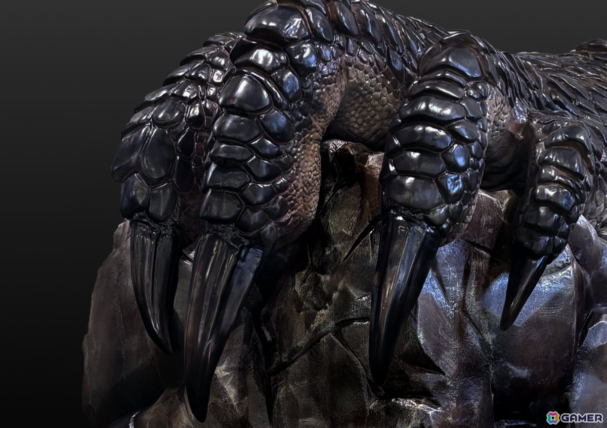 モンスターハンター20周年-大狩猟展-」セクレトの等身大フィギュアなど