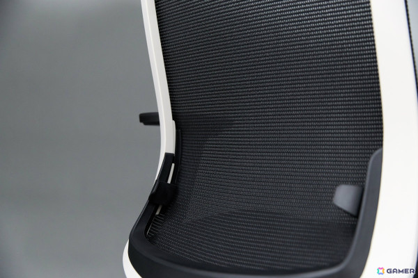 オーイシマサヨシさん、加藤純一さんのサイン入りゲーミングチェア「AIMchair」が当たるキャンペーンが実施！の画像7
