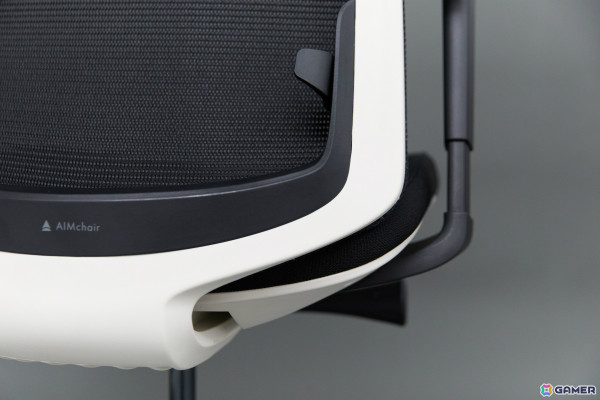 オーイシマサヨシさん、加藤純一さんのサイン入りゲーミングチェア「AIMchair」が当たるキャンペーンが実施！の画像9