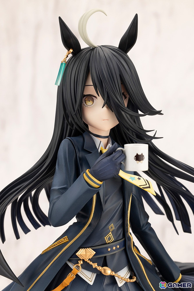 「ウマ娘 プリティーダービー」よりマンハッタンカフェが1/7スケールフィギュアで登場！台座には人工芝素材を使用の画像14