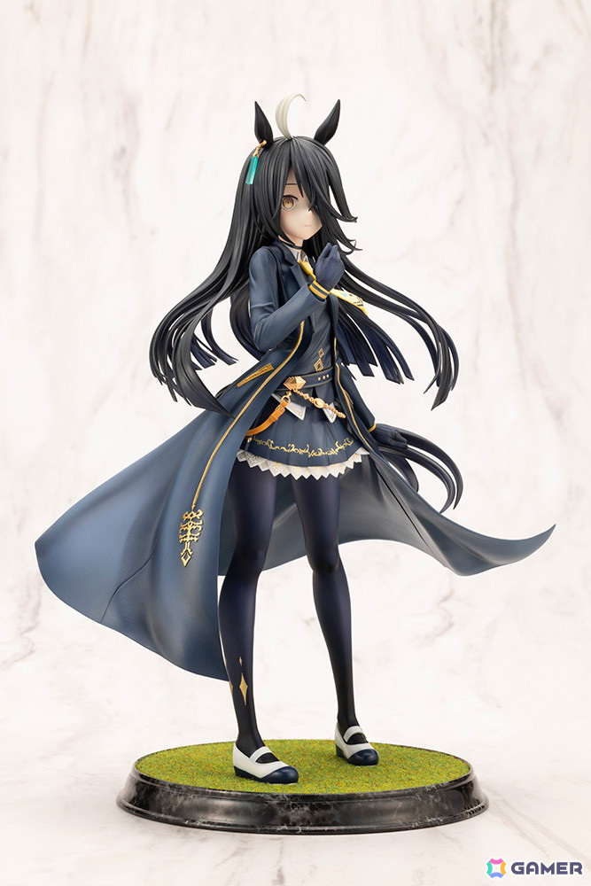 「ウマ娘 プリティーダービー」よりマンハッタンカフェが1/7スケールフィギュアで登場！台座には人工芝素材を使用の画像7