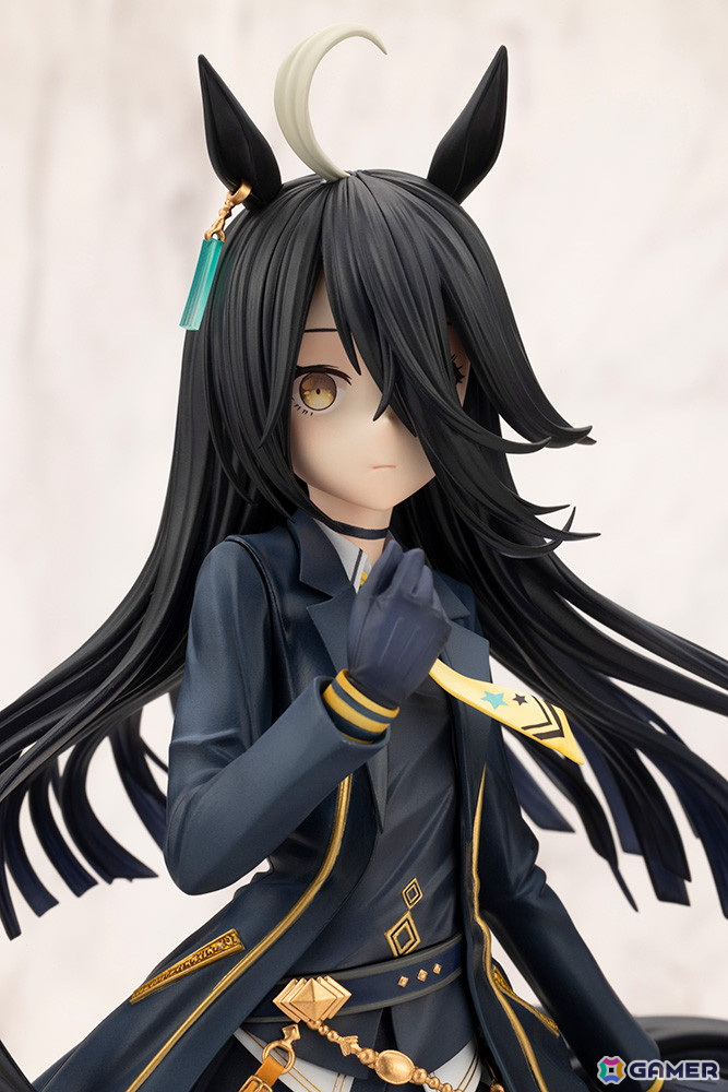 「ウマ娘 プリティーダービー」よりマンハッタンカフェが1/7スケールフィギュアで登場！台座には人工芝素材を使用の画像8