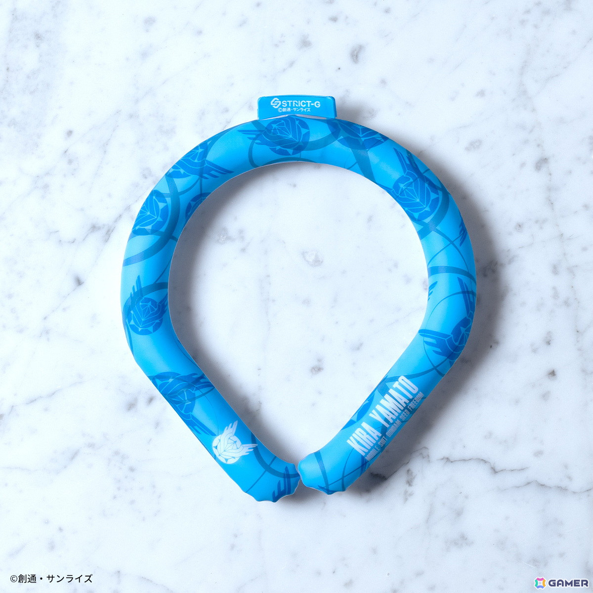 「ガンダム」公式アパレルショップSTRICT-Gより夏のクールアイテム「RING 28°ICE」が登場！キラやシャアなどをイメージした3モデルを展開の画像2