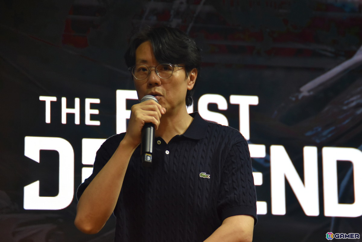 イ・ボムジュン氏