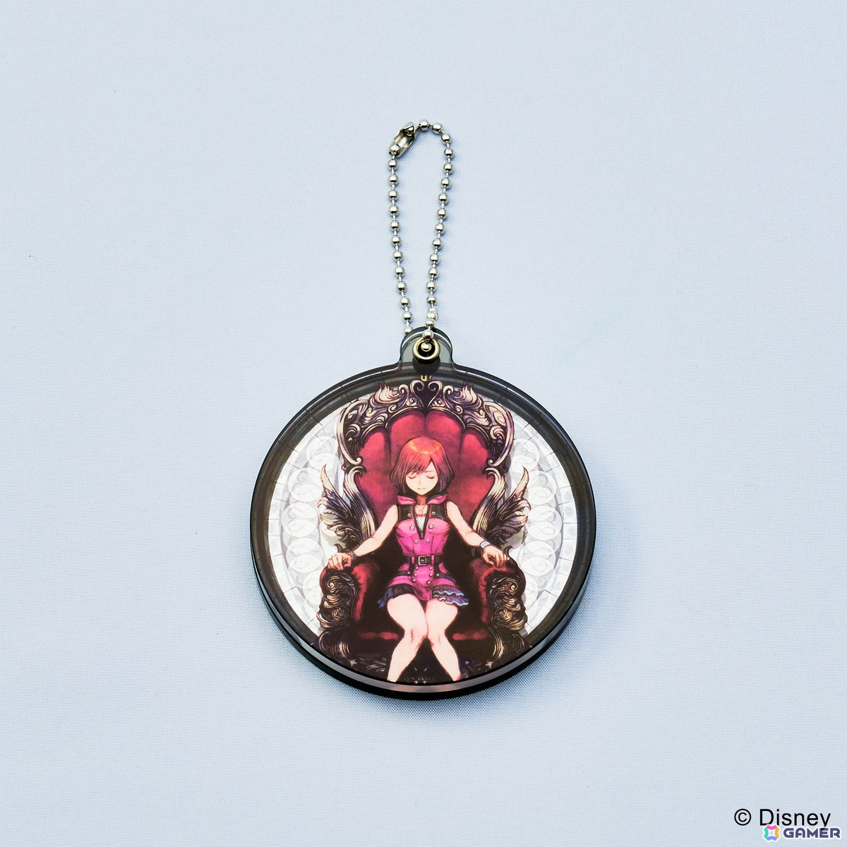 「キングダム ハーツ」シリーズよりステンドグラスデザインのアクリルミラーが発売決定!シャドウのデザインが入ったキャラトート・キャラポーチもの画像