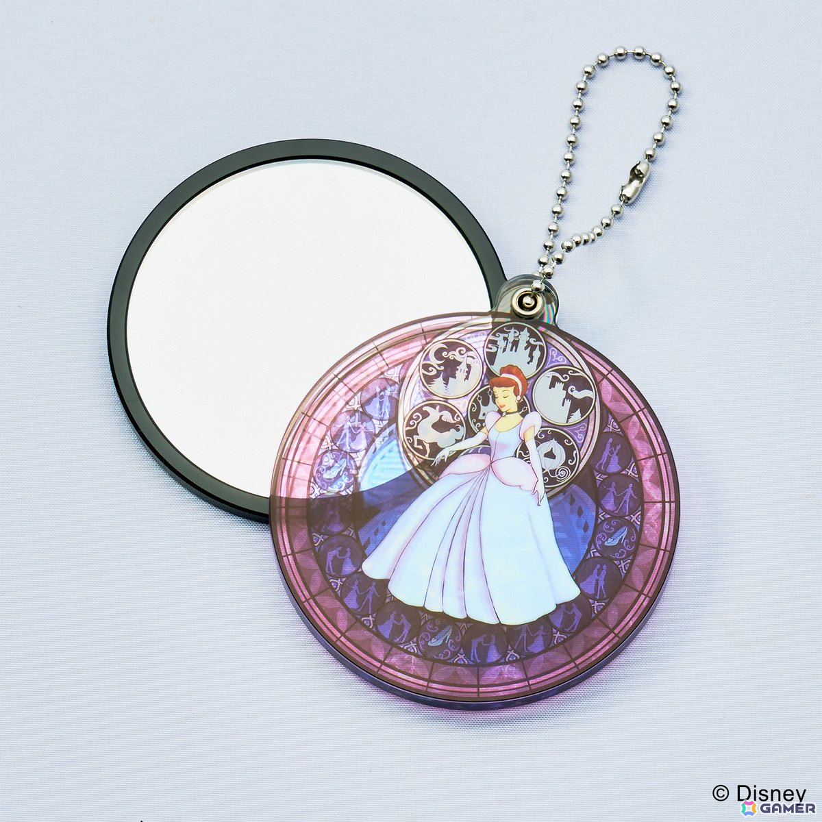 「キングダム ハーツ」シリーズよりステンドグラスデザインのアクリルミラーが発売決定!シャドウのデザインが入ったキャラトート・キャラポーチもの画像