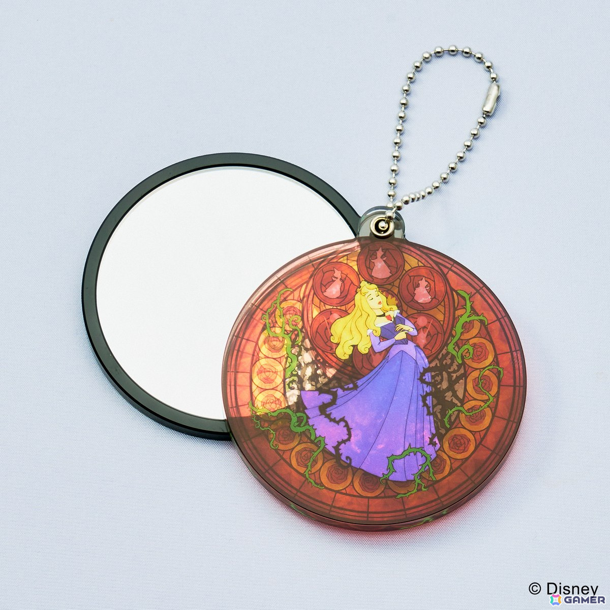 「キングダム ハーツ」シリーズよりステンドグラスデザインのアクリルミラーが発売決定!シャドウのデザインが入ったキャラトート・キャラポーチもの画像