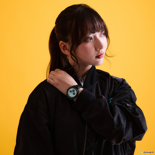 「初音ミク」の腕時計・ブルゾン・長財布・ブーツが登場!ブラックにミクグリーンが鮮やかなユニセックスアイテムの画像
