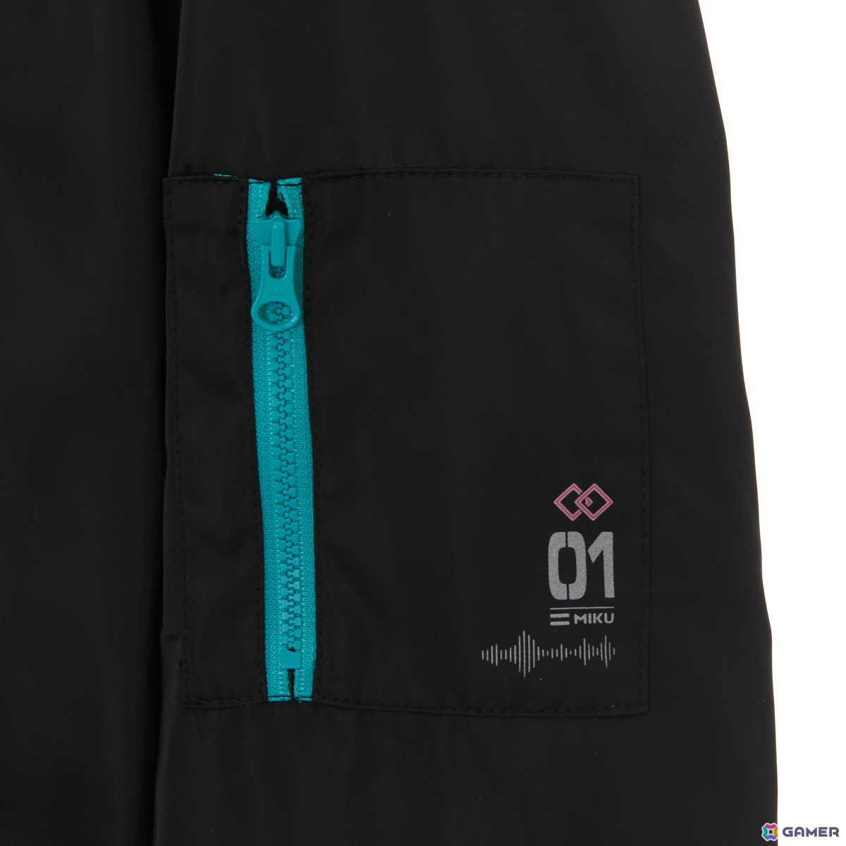 「初音ミク」の腕時計・ブルゾン・長財布・ブーツが登場！ブラックにミクグリーンが鮮やかなユニセックスアイテムの画像18