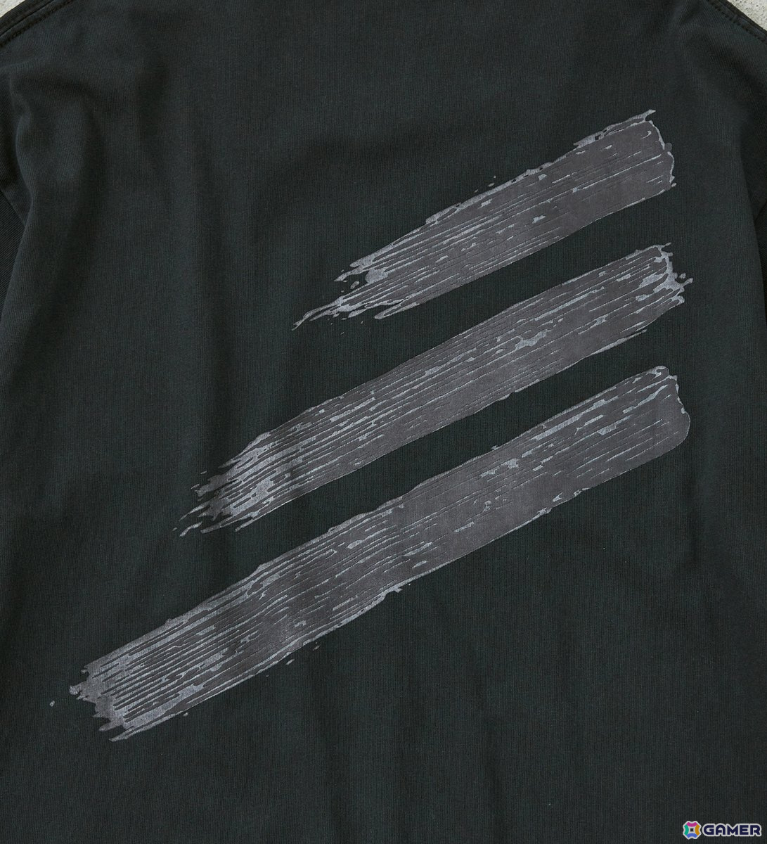 ミリタリーブランド「ALPHA INDUSTRIES」より「ACE COMBAT 7」とのコラボTシャツ2種が7月25日に発売！“三本線”とADFX-01の2種類が登場の画像5