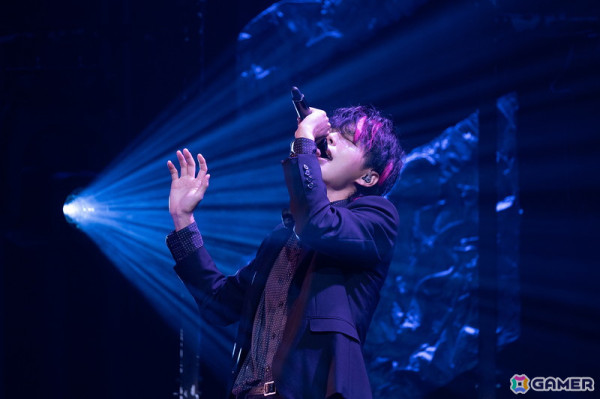 「ブラスタ」のライブツアー「BLACK SONIC」福岡昼・夜公演の公式レポートが到着！力強いバンドサウンドとともに圧倒的な歌声が鳴り響くの画像8