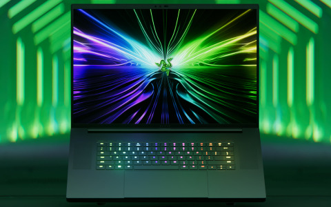 ゲーミングノートPC「Razer Blade 18」のUHD＋200Hzディスプレイモデルが7月26日より販売開始！