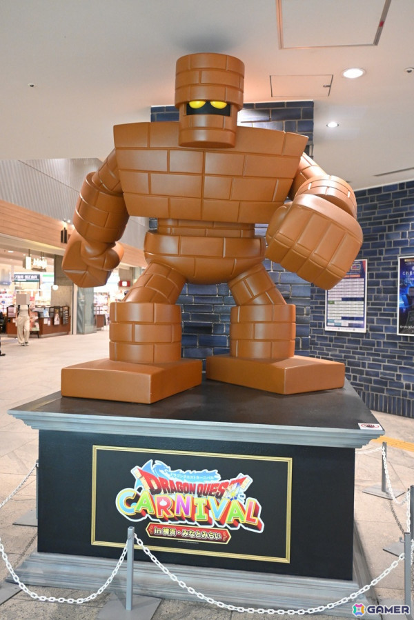 現在開催中の「ドラゴンクエストカーニバル in 横浜・みなとみらい」をレポート!スカイガーデンには「DQIII」ファン必見の展示もの画像