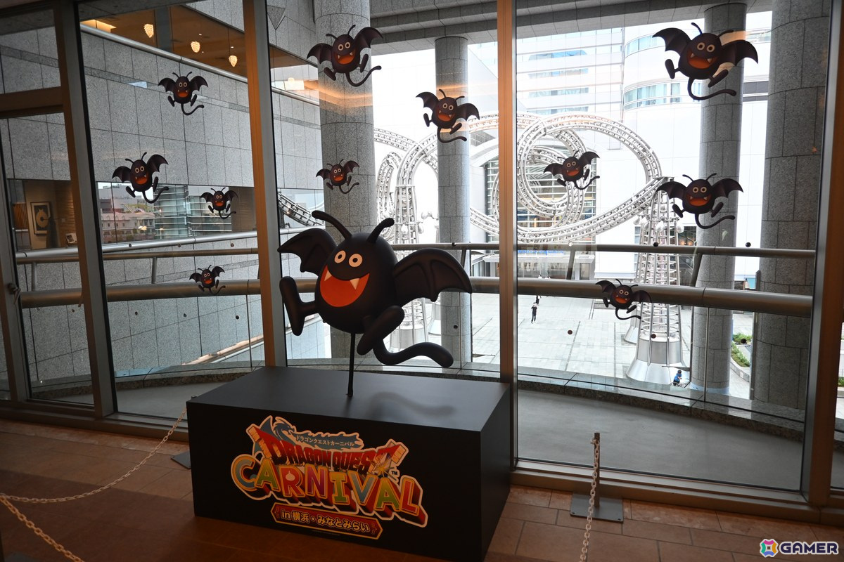 現在開催中の「ドラゴンクエストカーニバル in 横浜・みなとみらい」をレポート！スカイガーデンには「DQIII」ファン必見の展示もの画像3