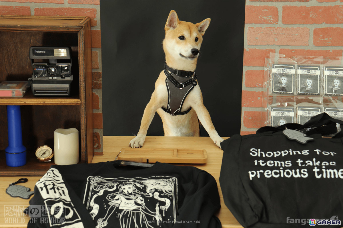 「恐怖の世界」狂気渦巻く世界から這い出てきたようなロングスリーブTシャツやピンバッジなどが登場！の画像