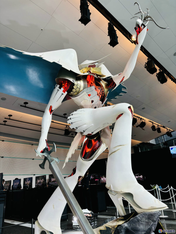「メタファー：リファンタジオ」大阪体験会の初日レポートが公開！大阪初上陸となるアーキタイプ「シーカー」等身大立像などの展示もの画像8