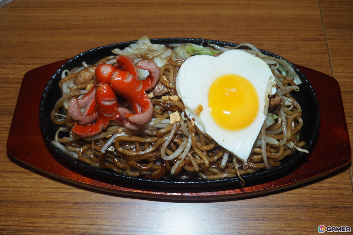 ユイの愛情たっぷり 鉄板焼そば