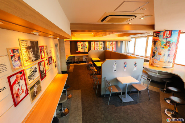KFC 池袋西口店を「ウマ娘」が全フロアジャック！9月13日まで期間限定でラッピング店舗がオープンの画像20