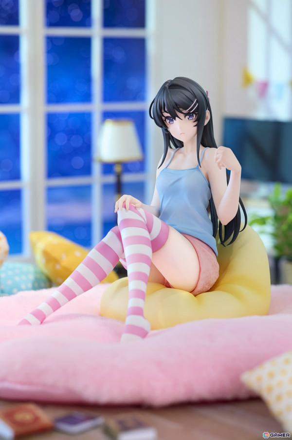「青春ブタ野郎はランドセルガールの夢を見ない」桜島麻衣が描き下ろしデザインのウサ耳パーカー姿で1/7フィギュア化！の画像11