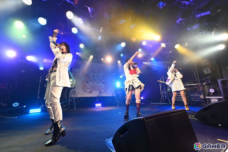 「学園アイドルマスター DEBUT LIVE 初 TOUR -初声公演-」渋谷クラブクアトロ公演レポート！初声公演の集大成となるパフォーマンスを披露の画像