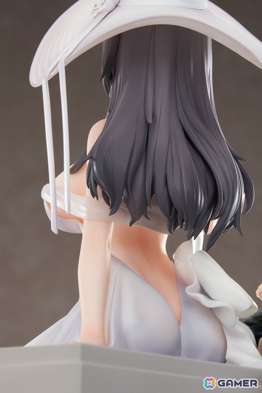 「アズレン」よりカリブディスが着せ替え「輝かしの麗裳」の姿で1/7スケールフィギュア化！微笑顔に加えて笑い顔と慌て顔も収録の画像7