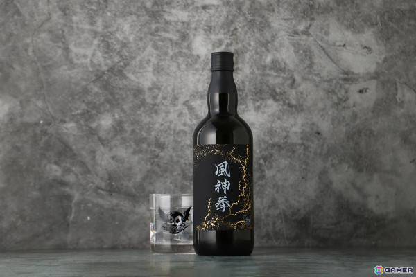 「鉄拳」シリーズ30周年を祝うコラボ酒「風神拳」が300本限定で販売開始！三島一八と風間仁の描かれたオリジナルボックスでお届けの画像2