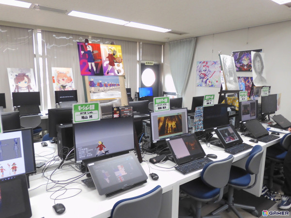 アミューズメントメディア総合学院がTGS2024へ出展！にじさんじの神田笑一さん、星川サラさん、OBの森利道氏が生放送に出演の画像6