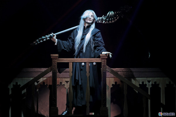 本日開幕となった「ミュージカル『黒執事』～寄宿学校の秘密 2024～」の舞台写真＆キャストコメントが公開！の画像3