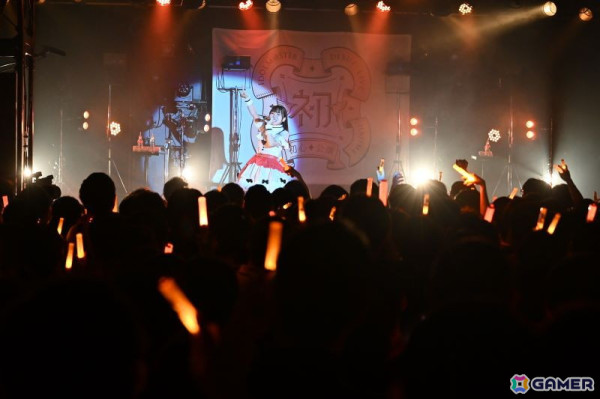 「学マス DEBUT LIVE 初 TOUR -初心公演-」名古屋クラブクアトロ公演レポート！新ソロ曲「L.U.V」「Fragile Heart」「ときめきのソルフェージュ」も披露の画像11