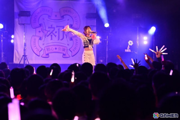 「学マス DEBUT LIVE 初 TOUR -初心公演-」名古屋クラブクアトロ公演レポート！新ソロ曲「L.U.V」「Fragile Heart」「ときめきのソルフェージュ」も披露の画像15