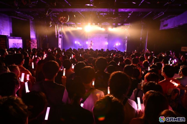 「学マス DEBUT LIVE 初 TOUR -初心公演-」名古屋クラブクアトロ公演レポート！新ソロ曲「L.U.V」「Fragile Heart」「ときめきのソルフェージュ」も披露の画像18