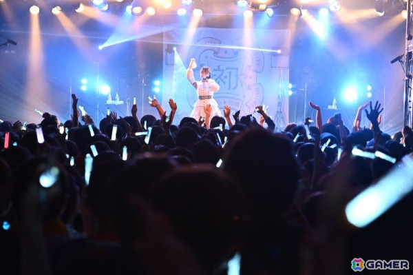 「学マス DEBUT LIVE 初 TOUR -初心公演-」名古屋クラブクアトロ公演レポート！新ソロ曲「L.U.V」「Fragile Heart」「ときめきのソルフェージュ」も披露の画像25