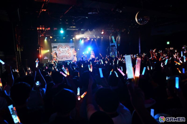 「学マス DEBUT LIVE 初 TOUR -初心公演-」名古屋クラブクアトロ公演レポート！新ソロ曲「L.U.V」「Fragile Heart」「ときめきのソルフェージュ」も披露の画像28