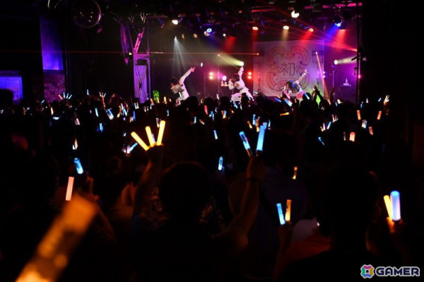 「学マス DEBUT LIVE 初 TOUR -初心公演-」名古屋クラブクアトロ公演レポート！新ソロ曲「L.U.V」「Fragile Heart」「ときめきのソルフェージュ」も披露の画像36