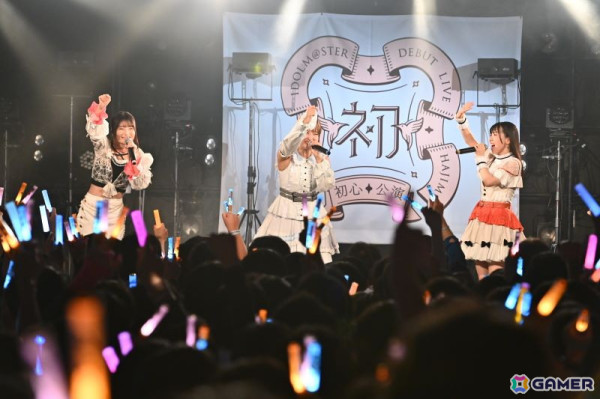 「学マス DEBUT LIVE 初 TOUR -初心公演-」名古屋クラブクアトロ公演レポート！新ソロ曲「L.U.V」「Fragile Heart」「ときめきのソルフェージュ」も披露の画像38