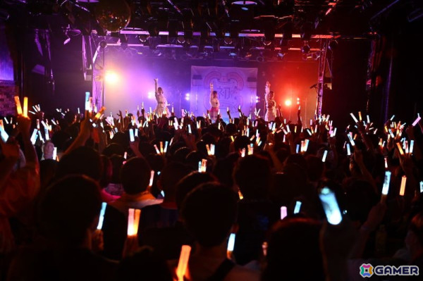 「学マス DEBUT LIVE 初 TOUR -初心公演-」名古屋クラブクアトロ公演レポート！新ソロ曲「L.U.V」「Fragile Heart」「ときめきのソルフェージュ」も披露の画像41