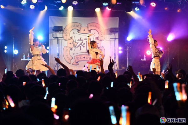 「学マス DEBUT LIVE 初 TOUR -初心公演-」名古屋クラブクアトロ公演レポート！新ソロ曲「L.U.V」「Fragile Heart」「ときめきのソルフェージュ」も披露の画像46