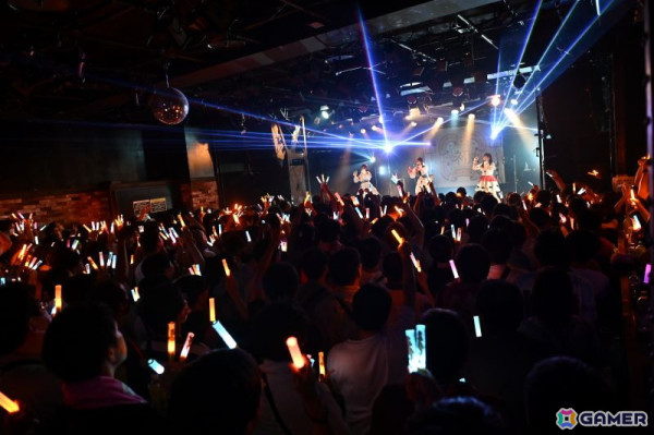 「学マス DEBUT LIVE 初 TOUR -初心公演-」名古屋クラブクアトロ公演レポート！新ソロ曲「L.U.V」「Fragile Heart」「ときめきのソルフェージュ」も披露の画像76