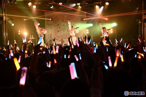 「学マス DEBUT LIVE 初 TOUR -初心公演-」名古屋クラブクアトロ公演レポート！新ソロ曲「L.U.V」「Fragile Heart」「ときめきのソルフェージュ」も披露の画像80